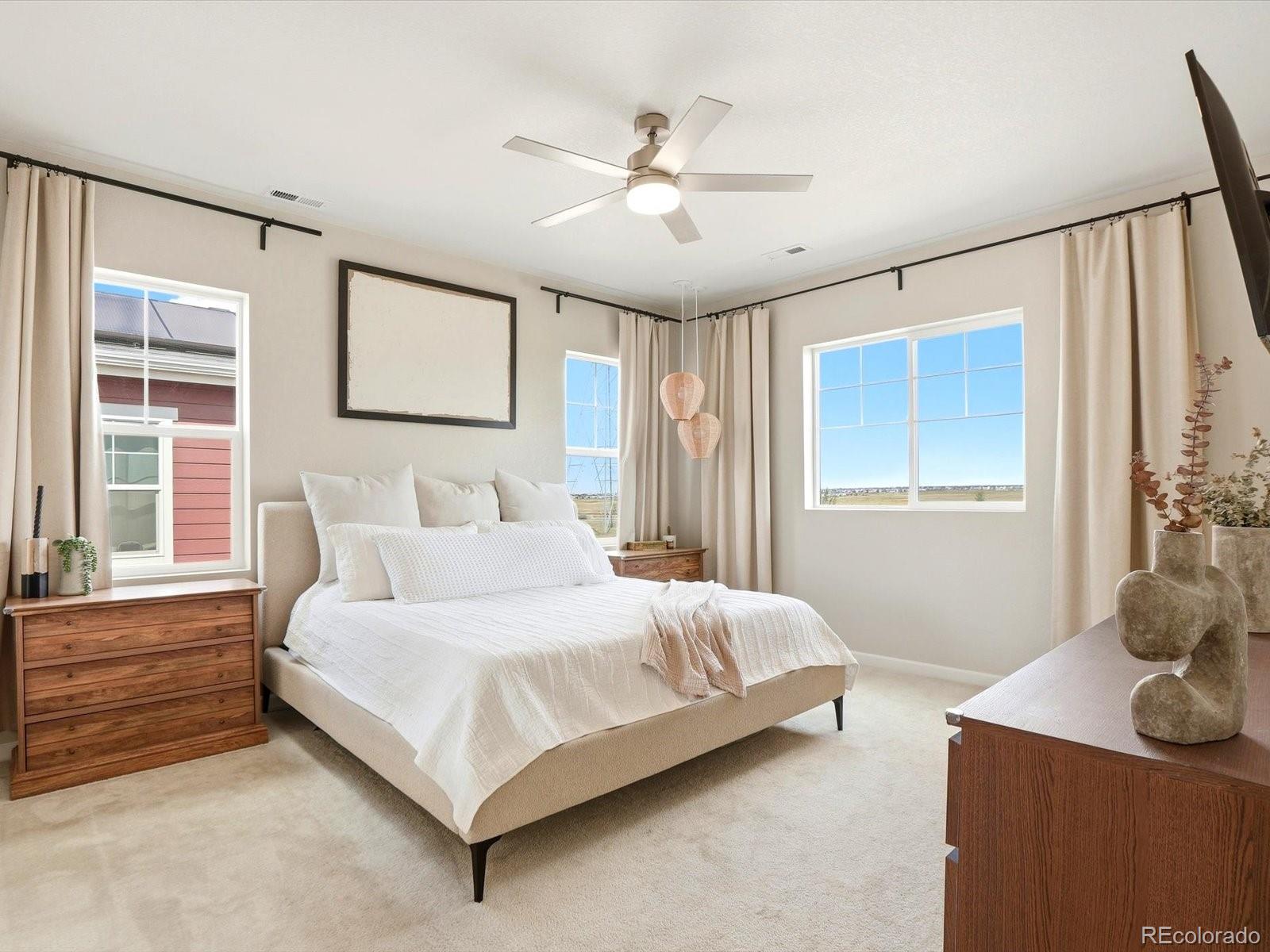 MLS Image #24 for 192 n patsburg street,aurora, Colorado