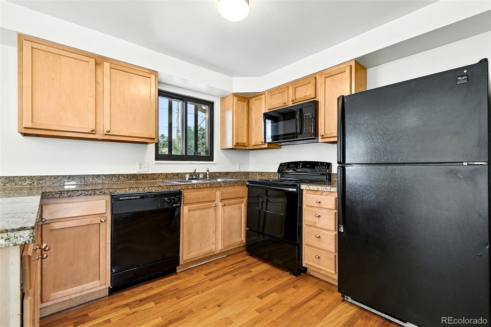 MLS Image #11 for 3207  carson street,aurora, Colorado