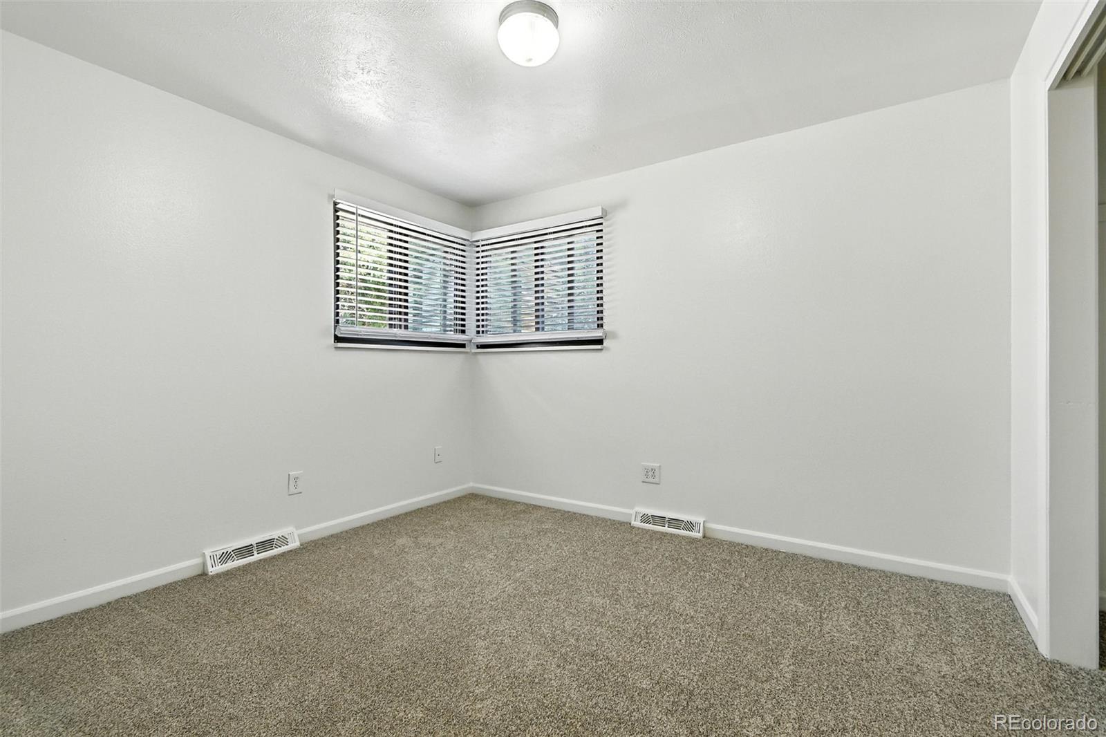 MLS Image #15 for 3207  carson street,aurora, Colorado