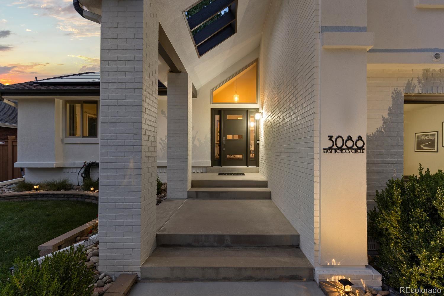 MLS Image #3 for 3088 e nichols circle,centennial, Colorado