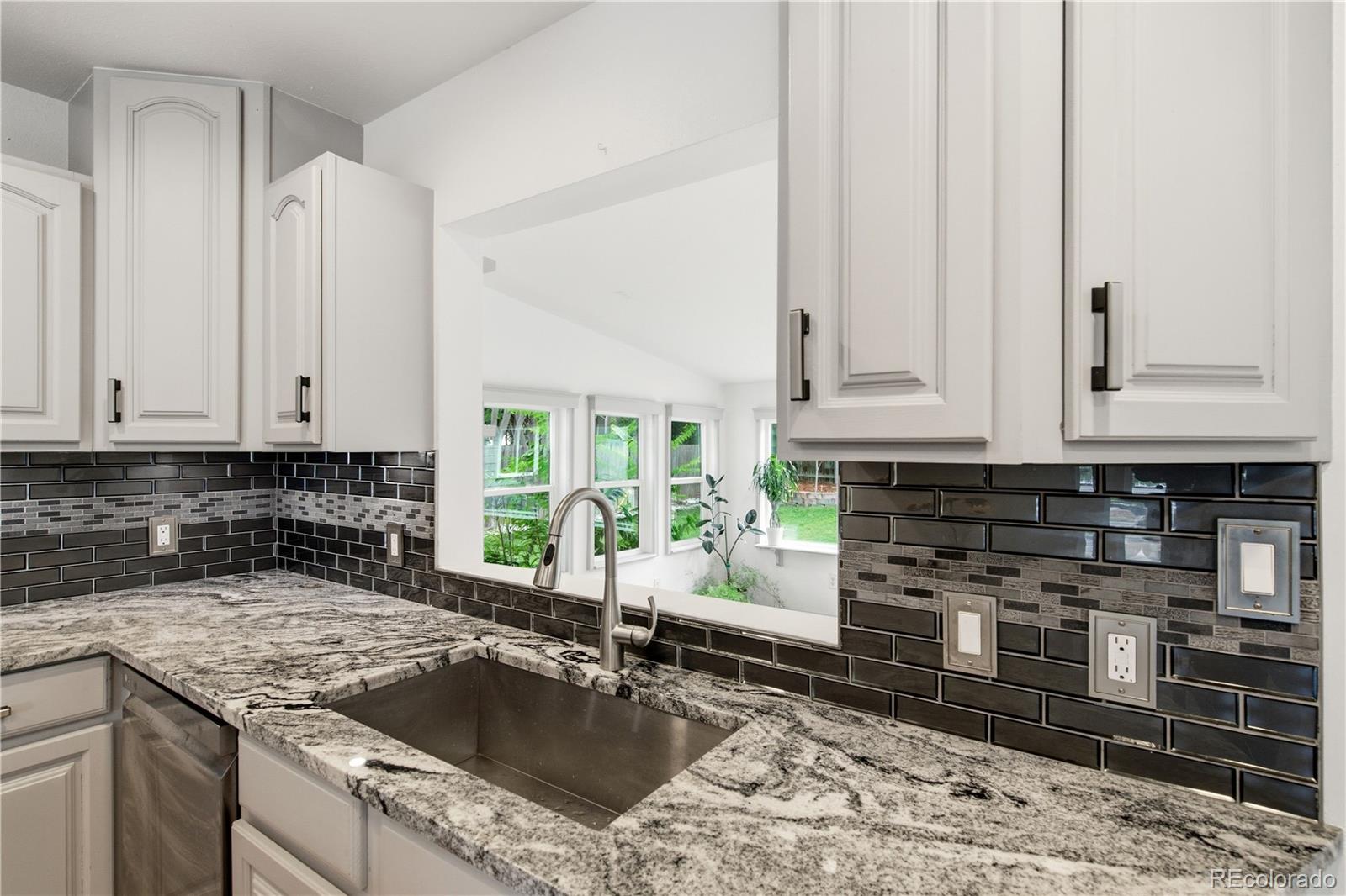 MLS Image #15 for 479 s harlan street,lakewood, Colorado