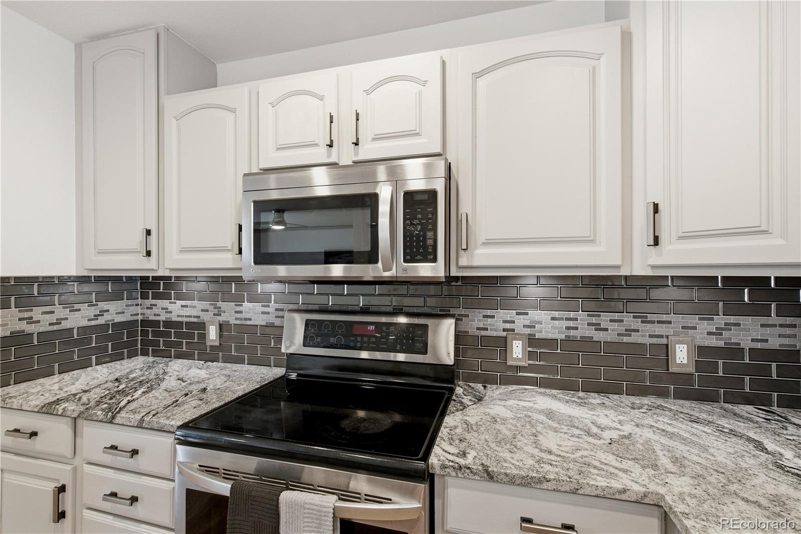 MLS Image #16 for 479 s harlan street,lakewood, Colorado