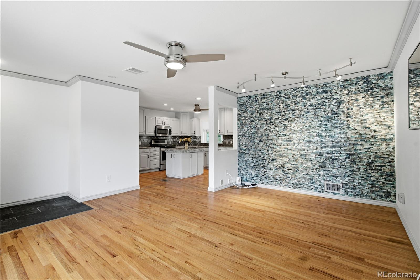 MLS Image #8 for 479 s harlan street,lakewood, Colorado