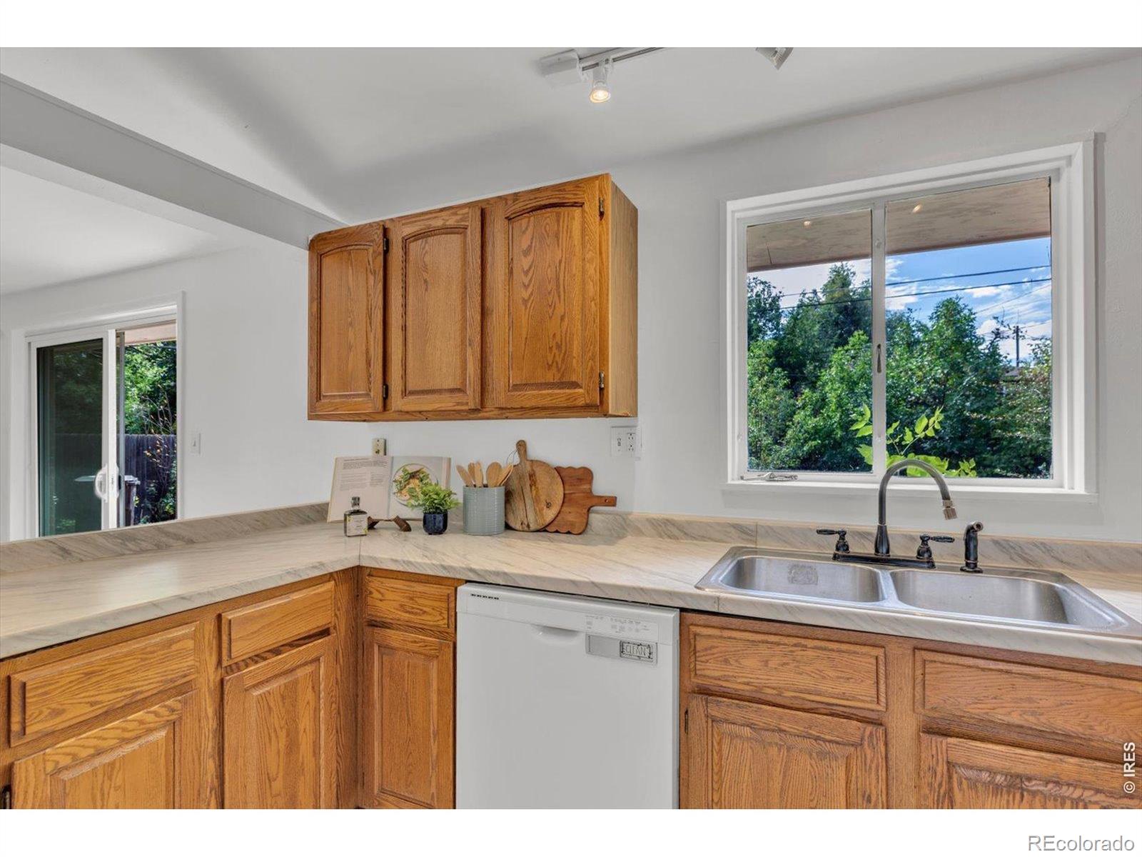 MLS Image #14 for 3360  dartmouth avenue,boulder, Colorado