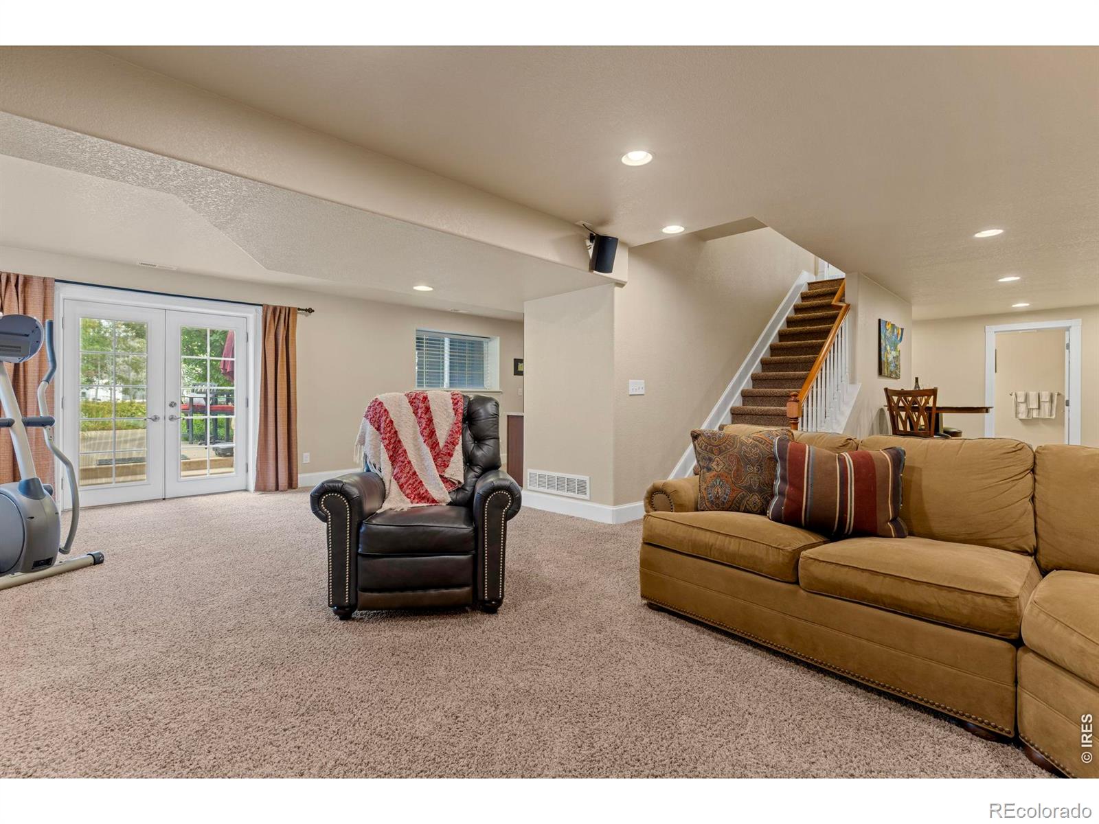 MLS Image #34 for 9380  cottonwood circle,longmont, Colorado