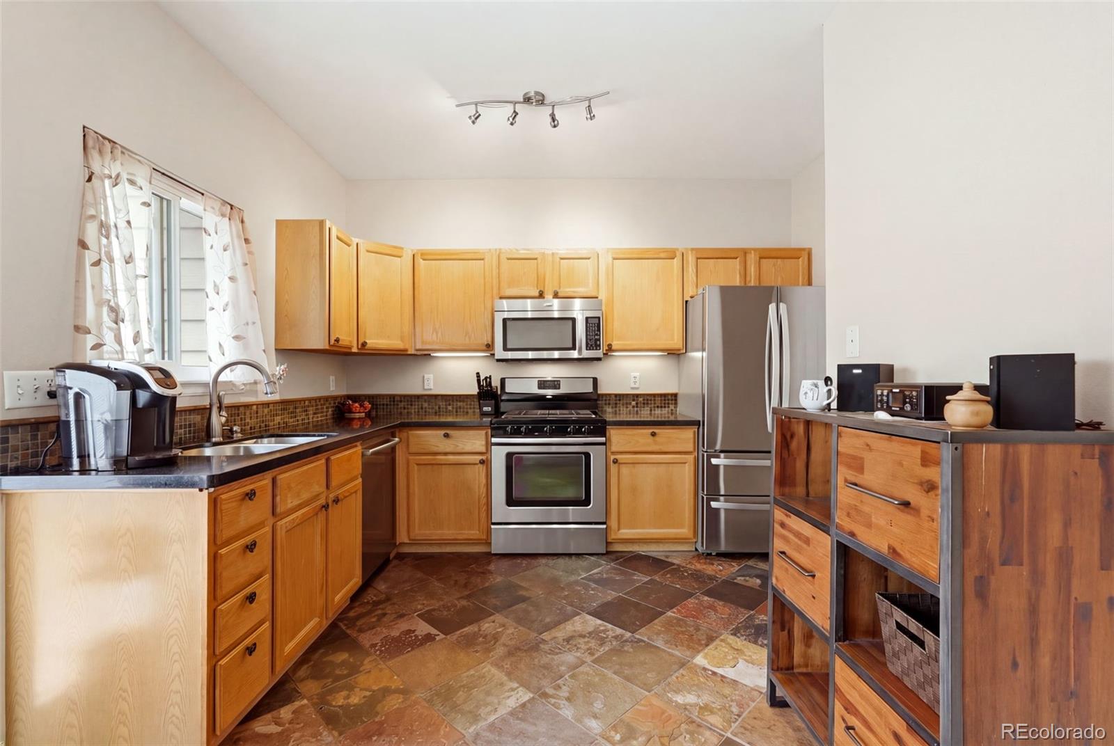 MLS Image #7 for 9609 w chatfield avenue,littleton, Colorado