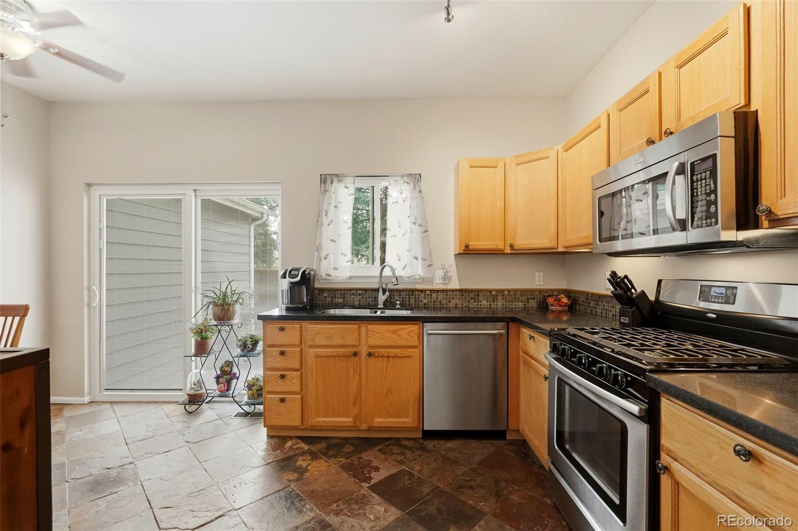 MLS Image #8 for 9609 w chatfield avenue,littleton, Colorado
