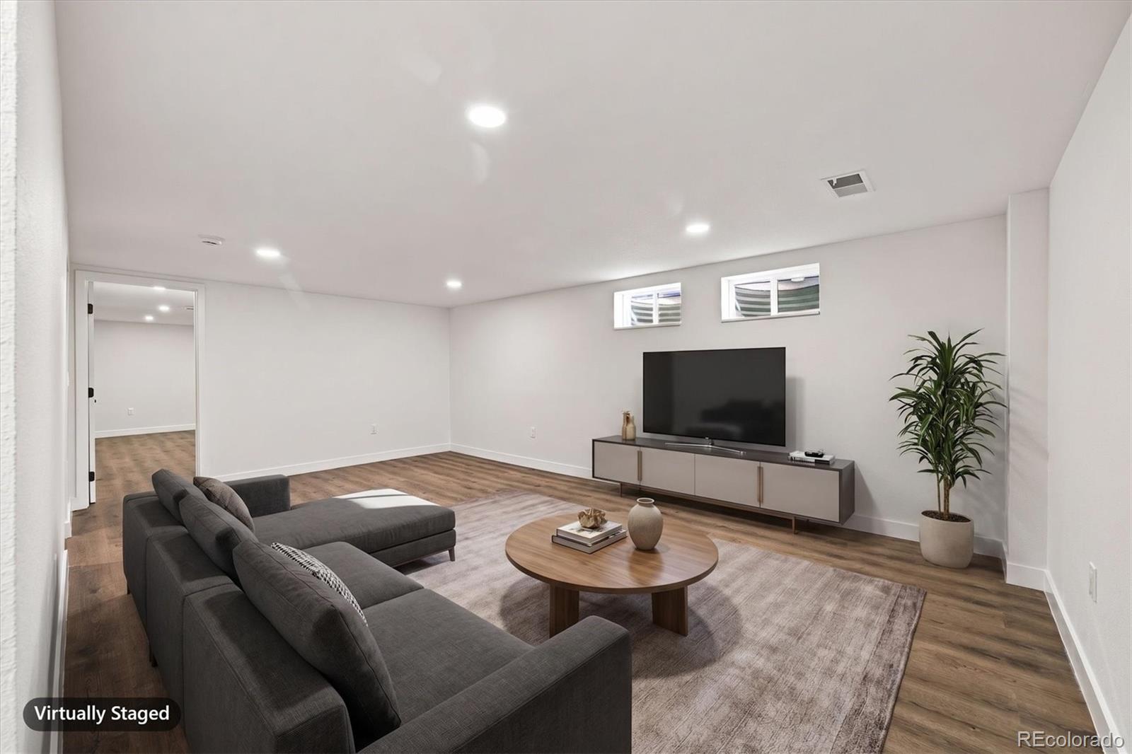 MLS Image #17 for 13899 e 25th avenue,aurora, Colorado