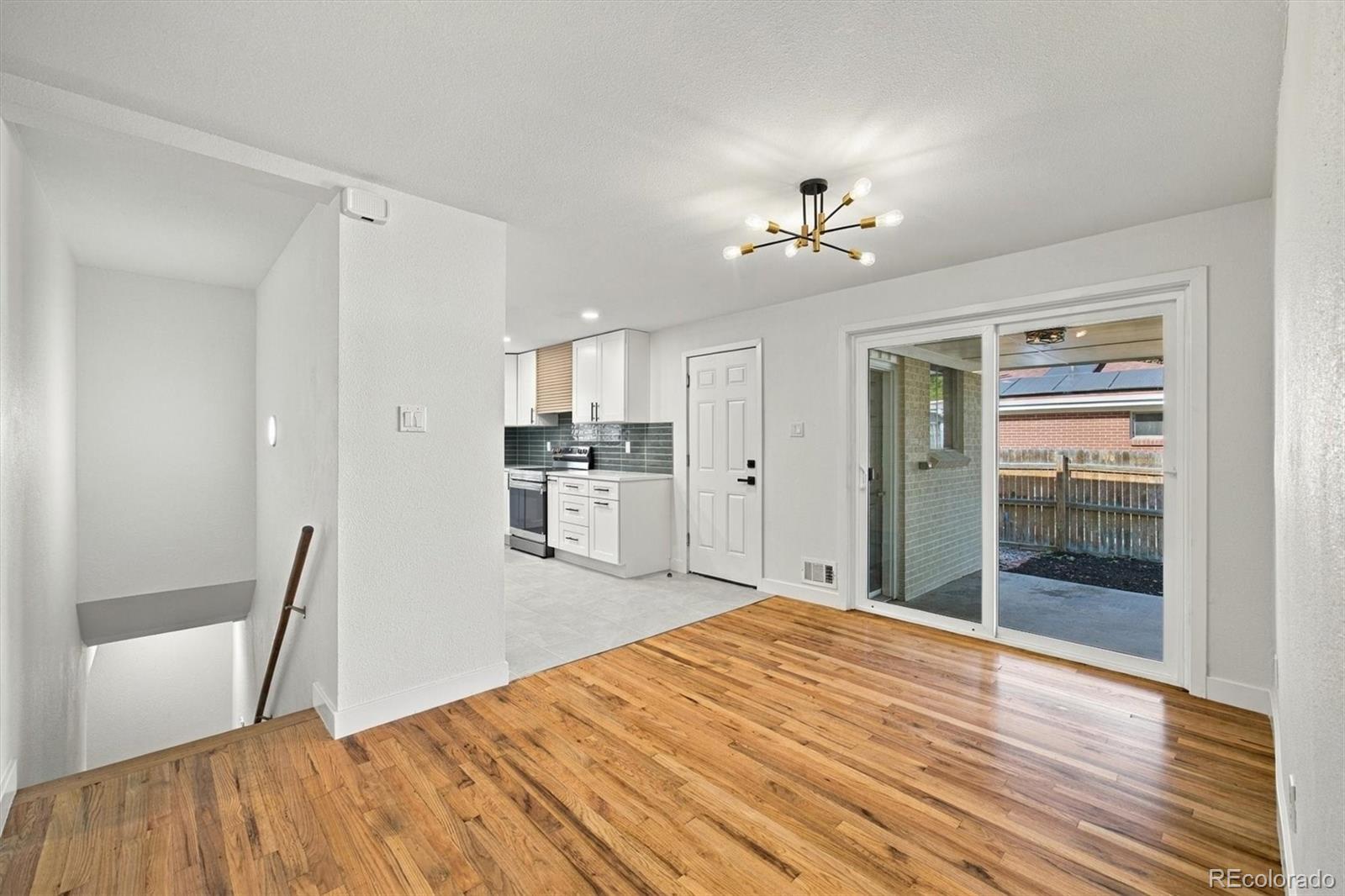 MLS Image #6 for 13899 e 25th avenue,aurora, Colorado
