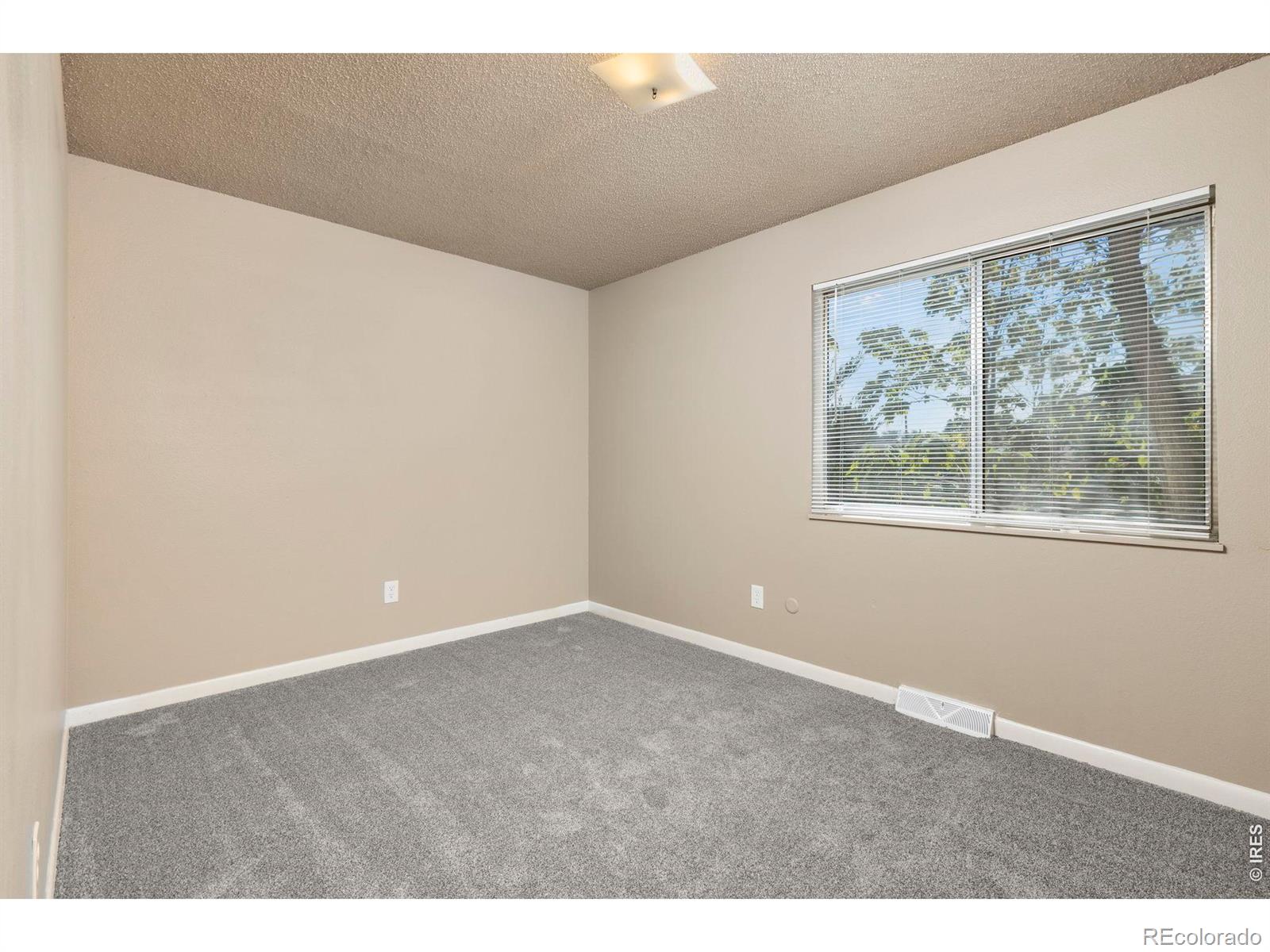 MLS Image #13 for 503  32nd street,evans, Colorado