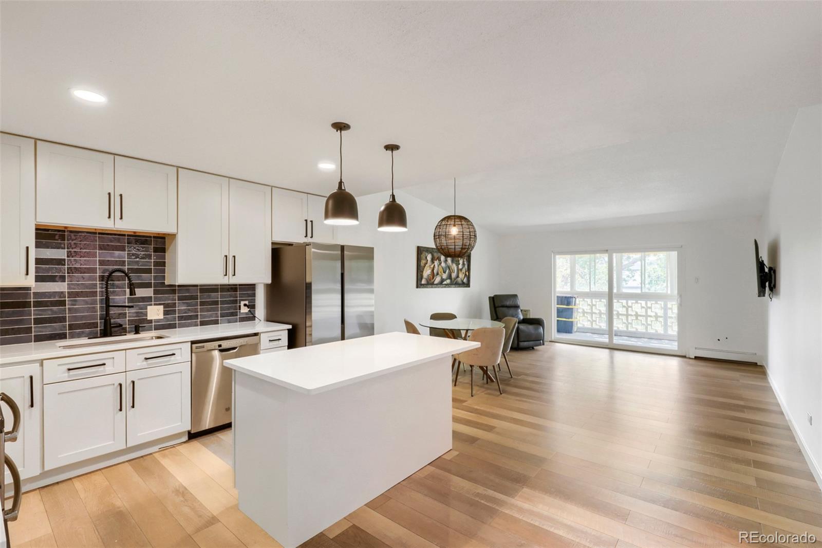MLS Image #6 for 795 s alton way,denver, Colorado