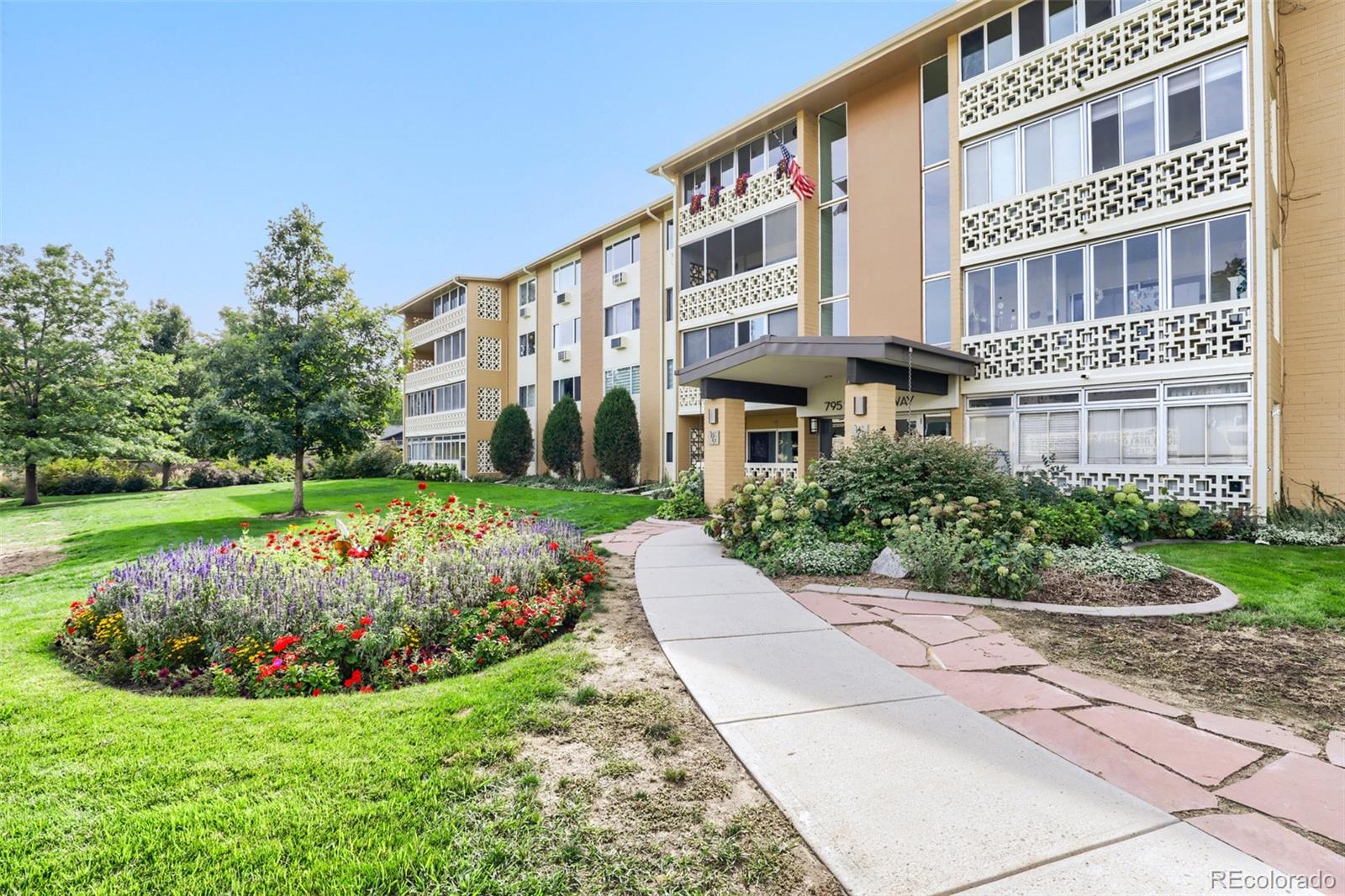 MLS Image #7 for 795 s alton way,denver, Colorado