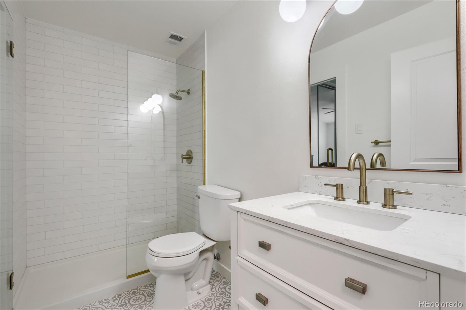 MLS Image #8 for 795 s alton way,denver, Colorado