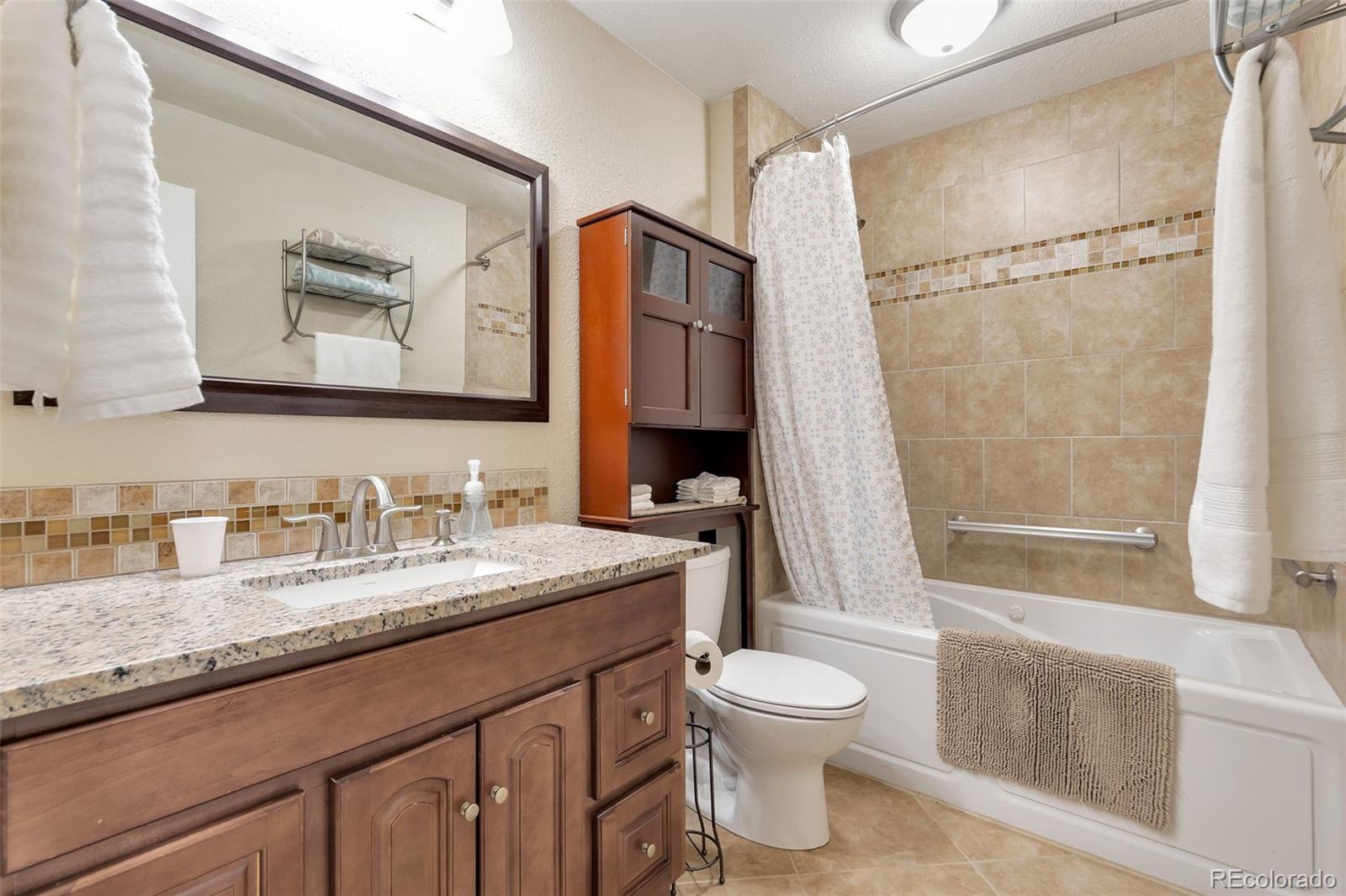 MLS Image #10 for 2726 e otero place,centennial, Colorado