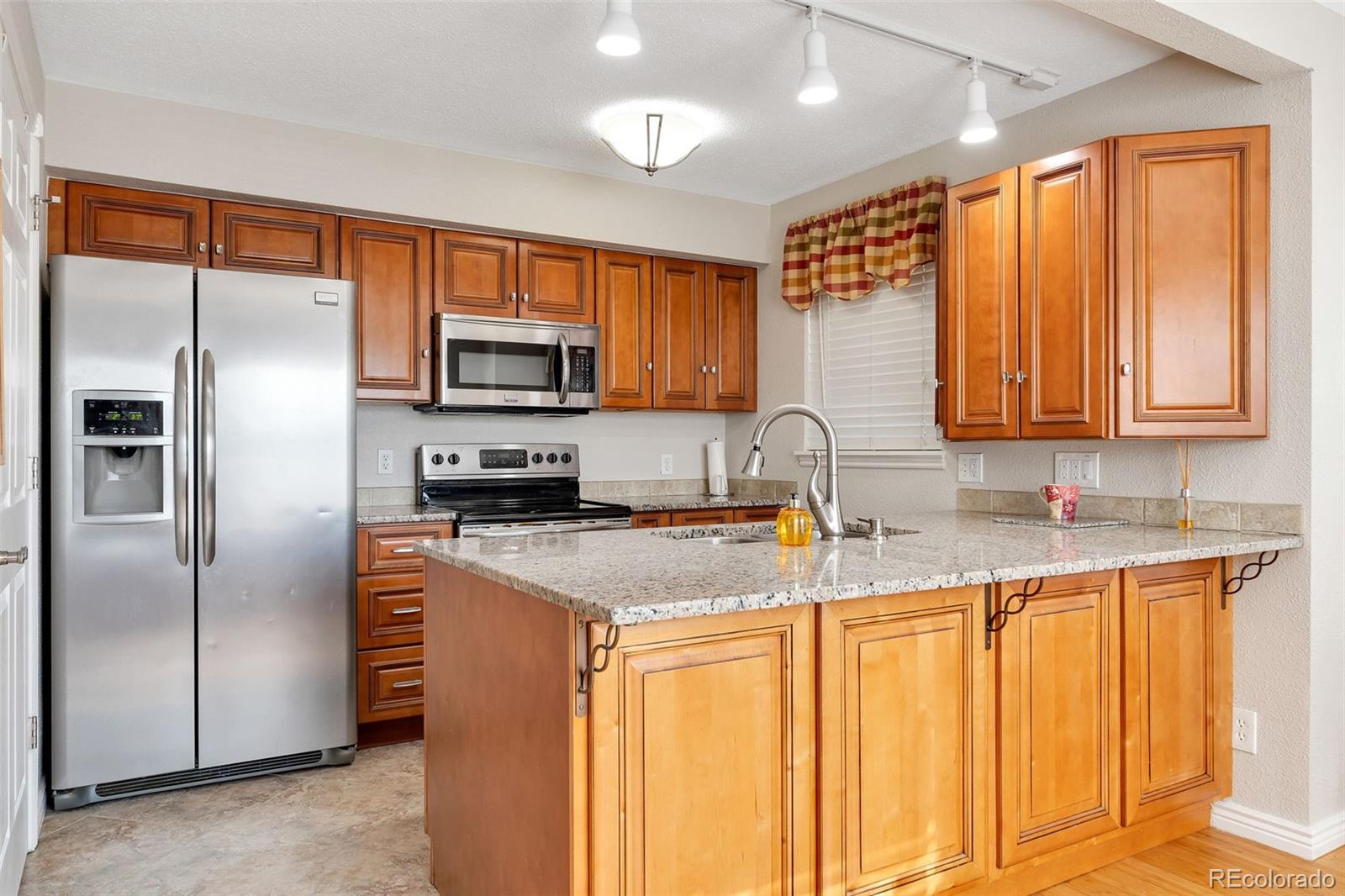 MLS Image #2 for 2726 e otero place,centennial, Colorado