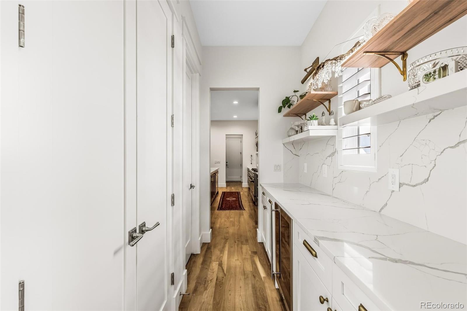MLS Image #14 for 1511 s milwaukee street,denver, Colorado
