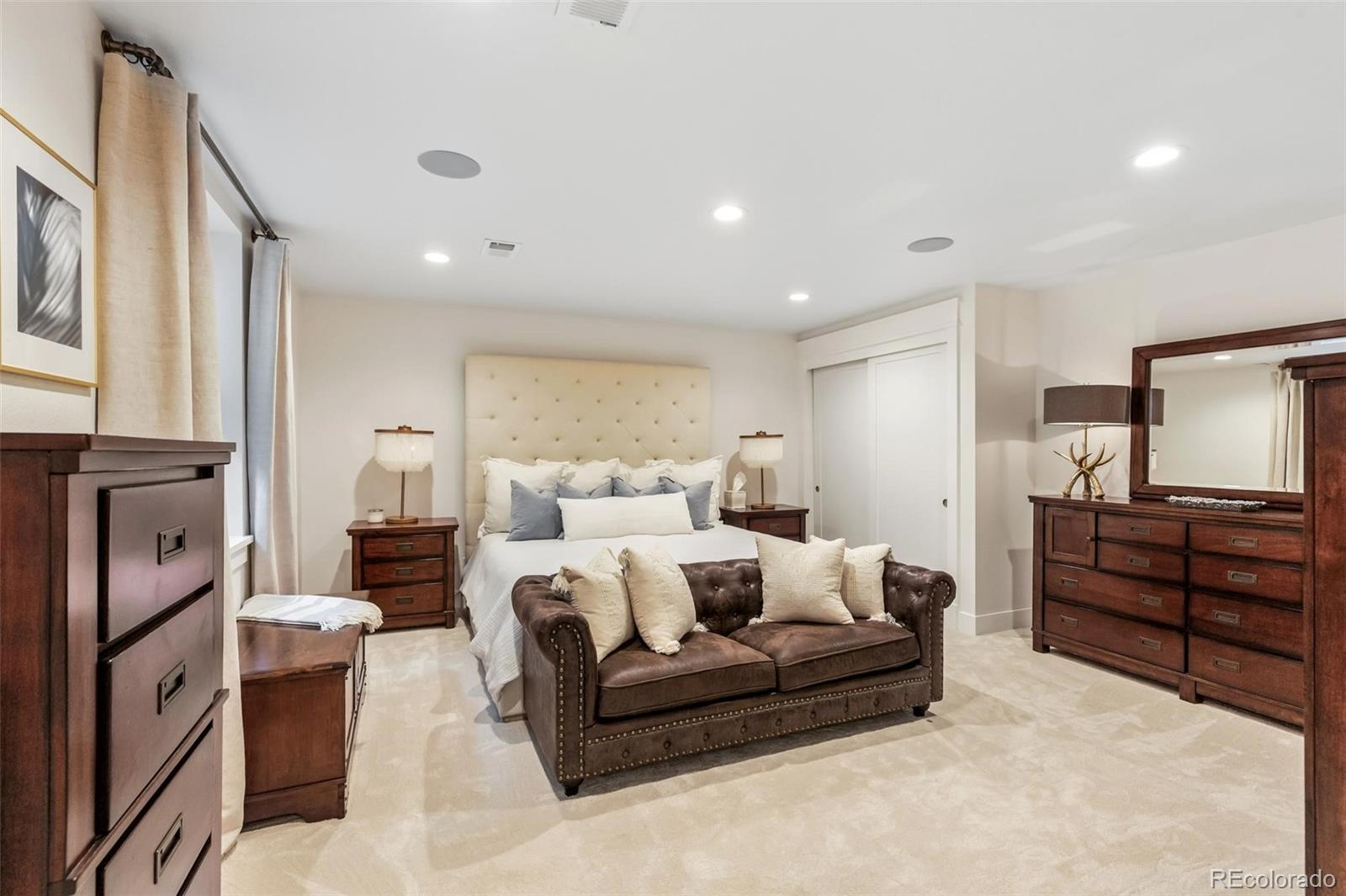 MLS Image #39 for 1511 s milwaukee street,denver, Colorado