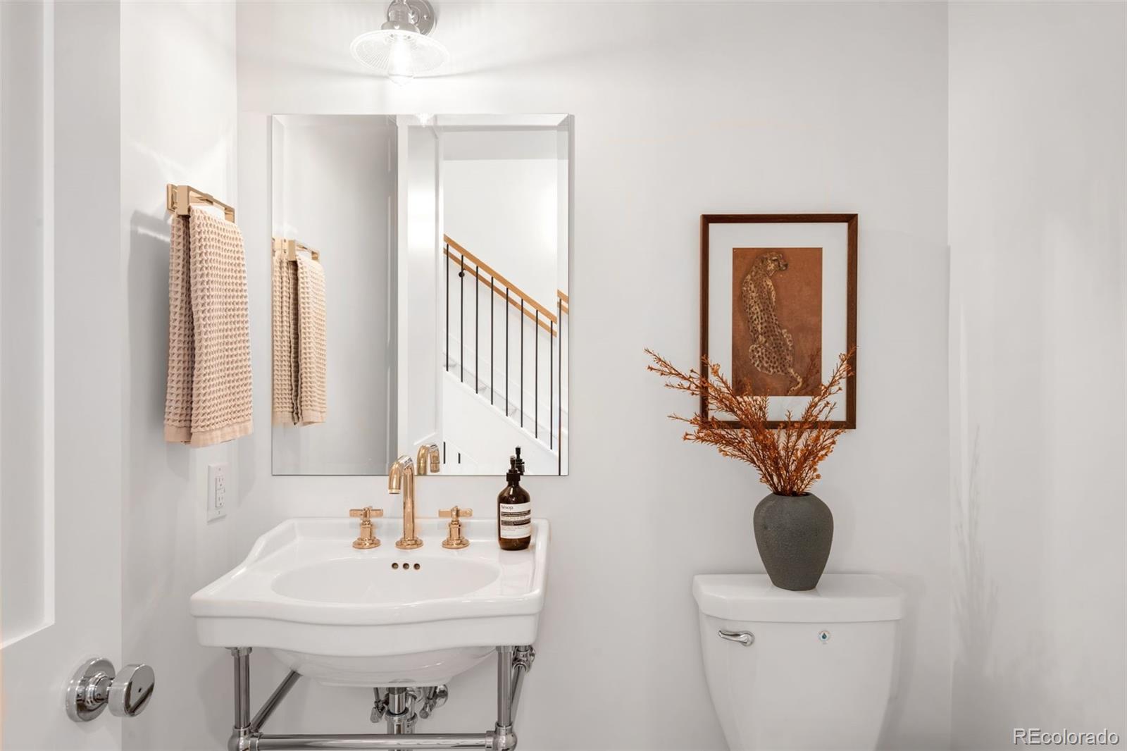 MLS Image #16 for 2940 s cherokee street,englewood, Colorado