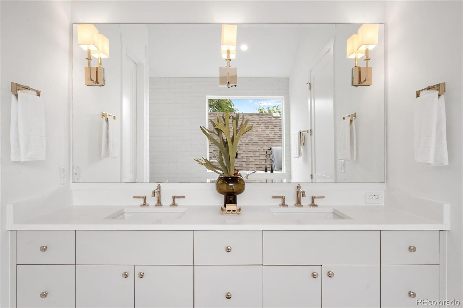 MLS Image #28 for 2940 s cherokee street,englewood, Colorado