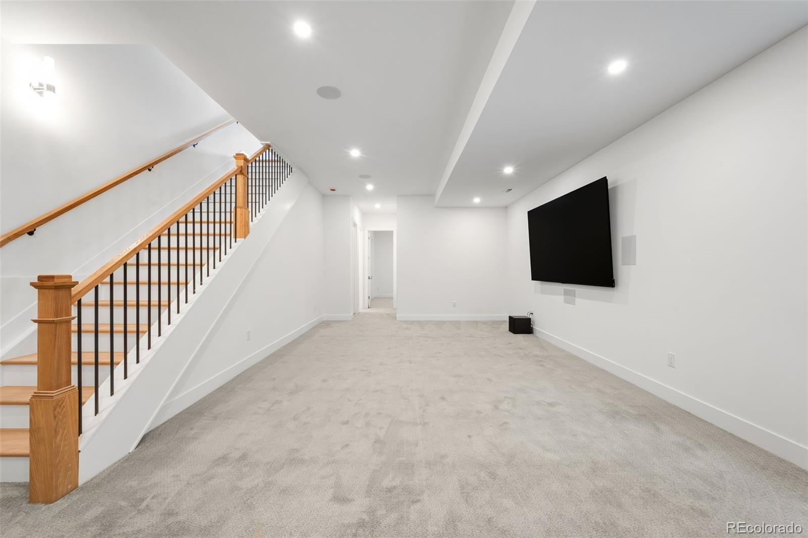 MLS Image #38 for 2940 s cherokee street,englewood, Colorado