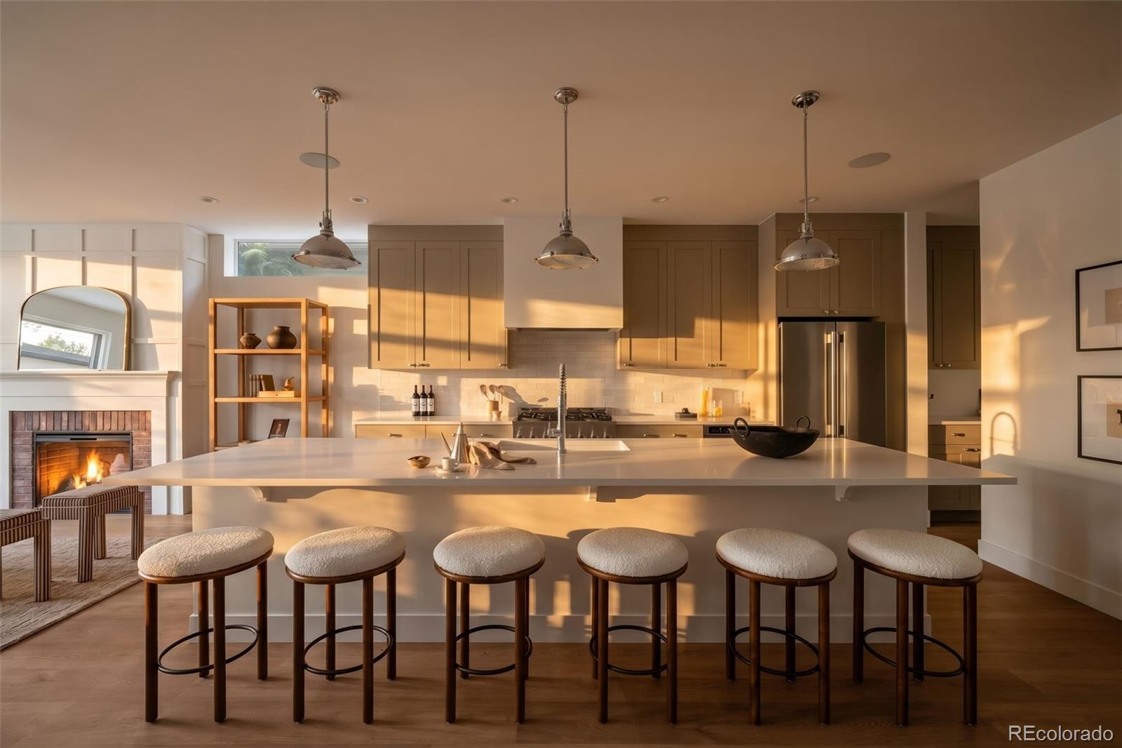 MLS Image #5 for 2940 s cherokee street,englewood, Colorado
