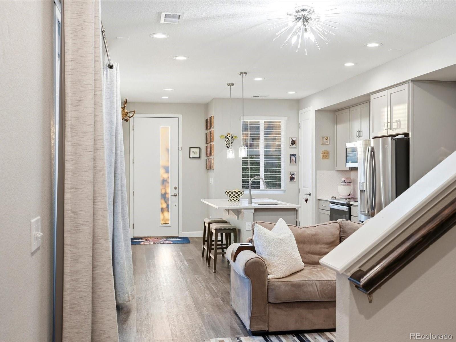 MLS Image #13 for 23501 e 5th drive ,aurora, Colorado
