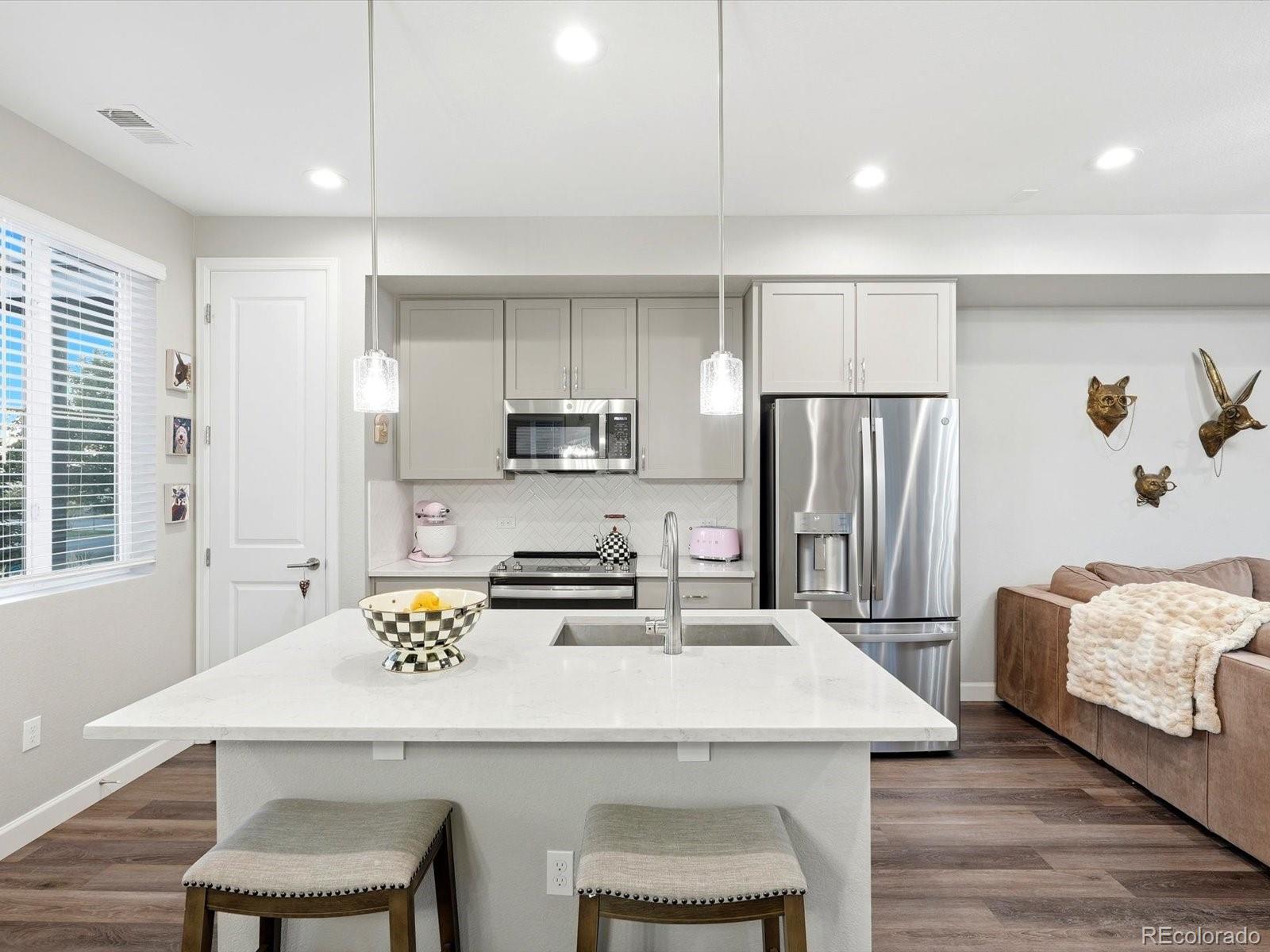 MLS Image #2 for 23501 e 5th drive ,aurora, Colorado