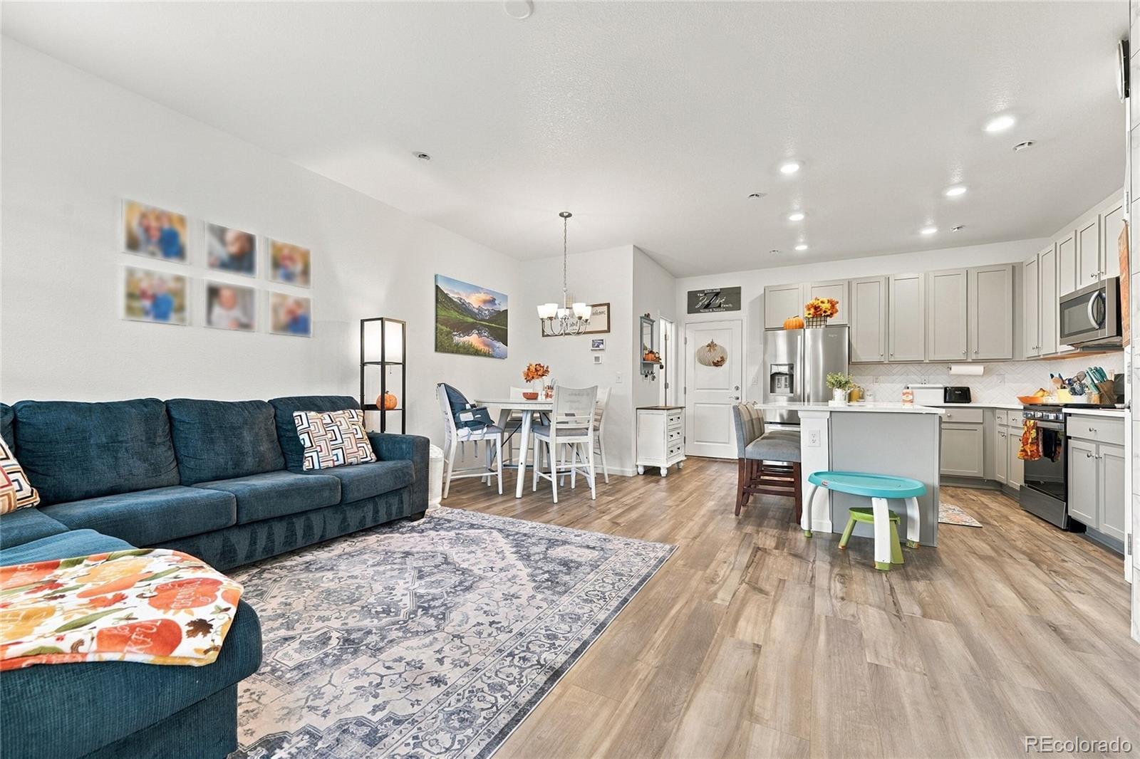 MLS Image #3 for 18280  caffey drive,parker, Colorado