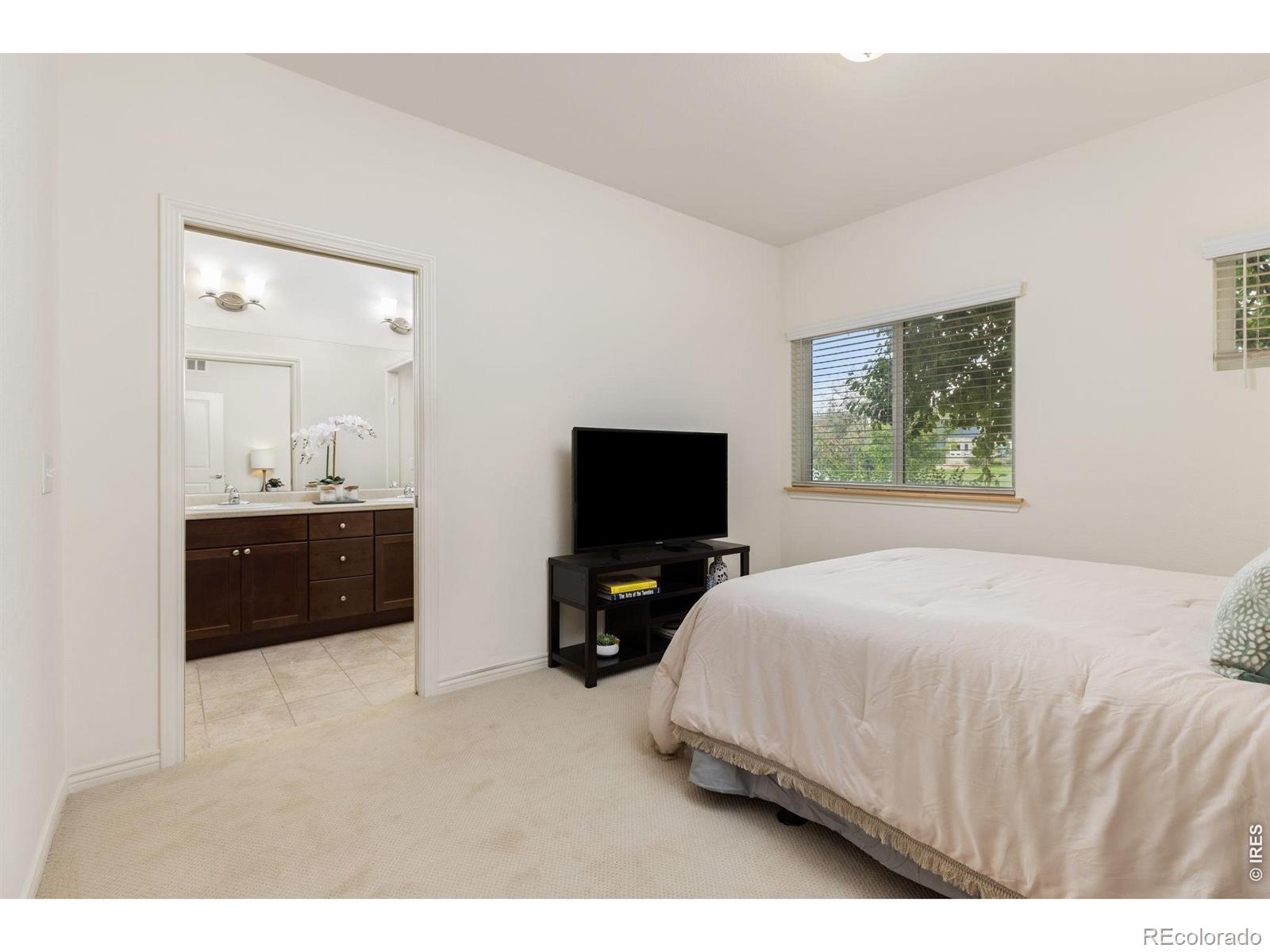 MLS Image #11 for 226 n parkside drive,longmont, Colorado