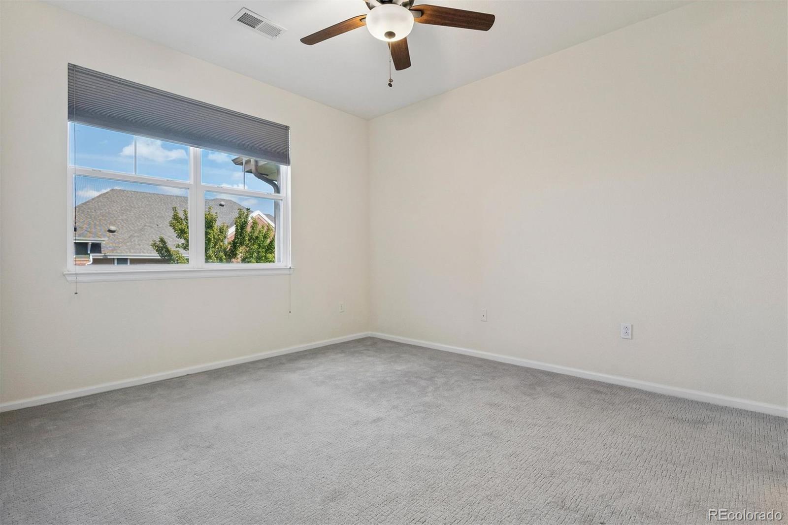 MLS Image #14 for 9633 e 5th avenue,denver, Colorado