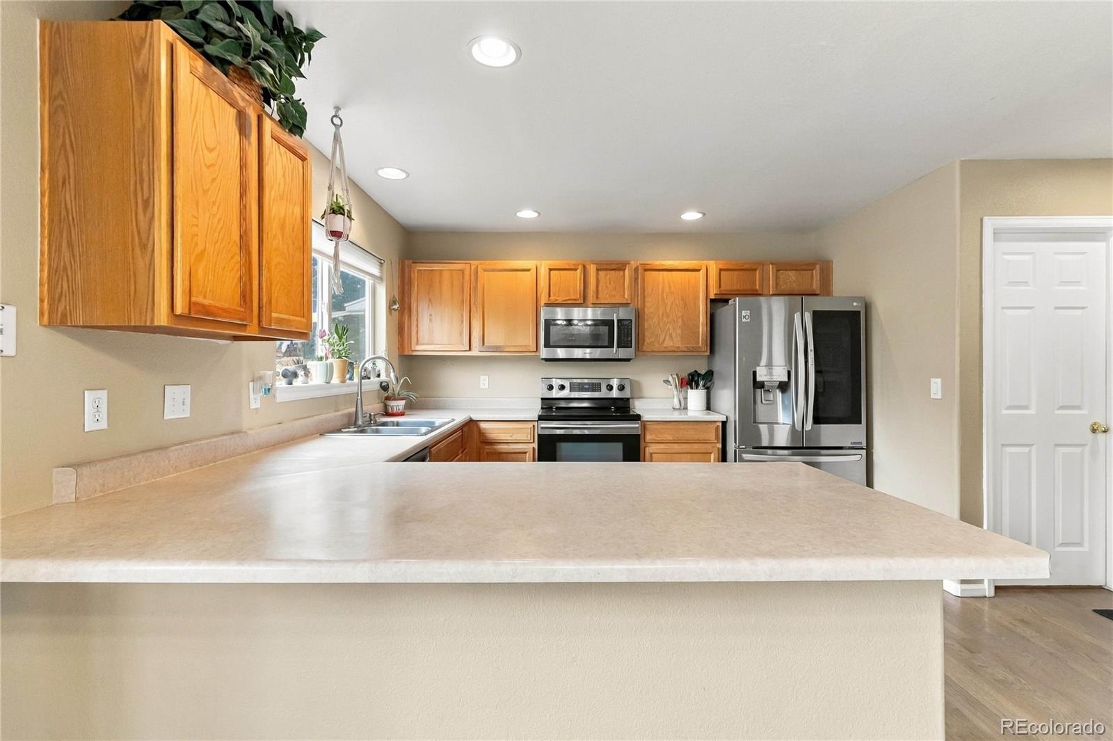MLS Image #10 for 22262 e navarro place,aurora, Colorado