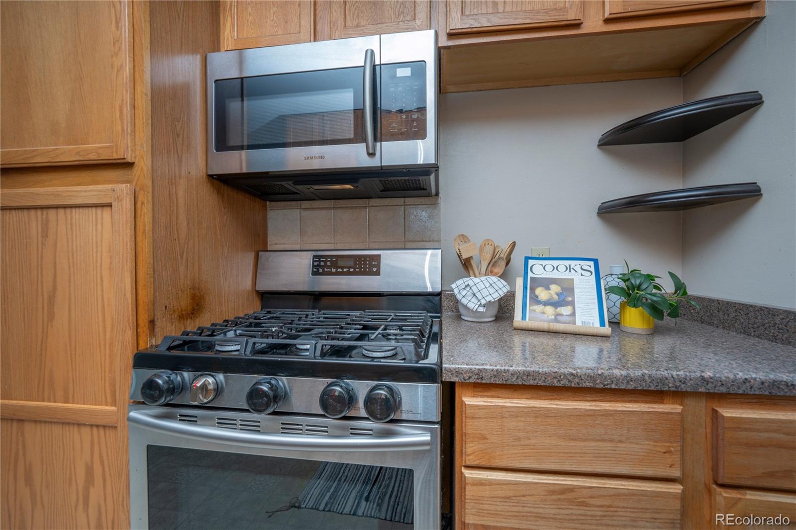 MLS Image #16 for 4770 s mariposa drive,englewood, Colorado
