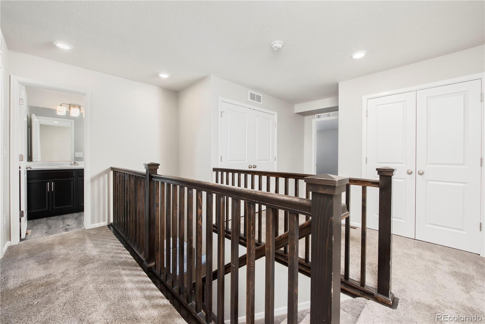 MLS Image #11 for 5725  hanover street,denver, Colorado