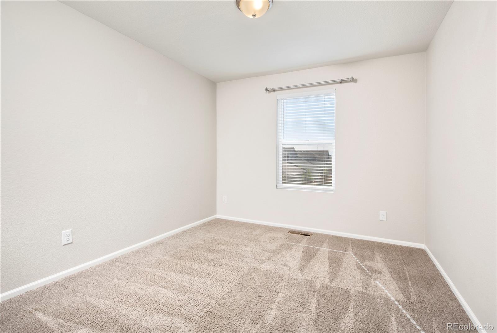 MLS Image #17 for 5725  hanover street,denver, Colorado