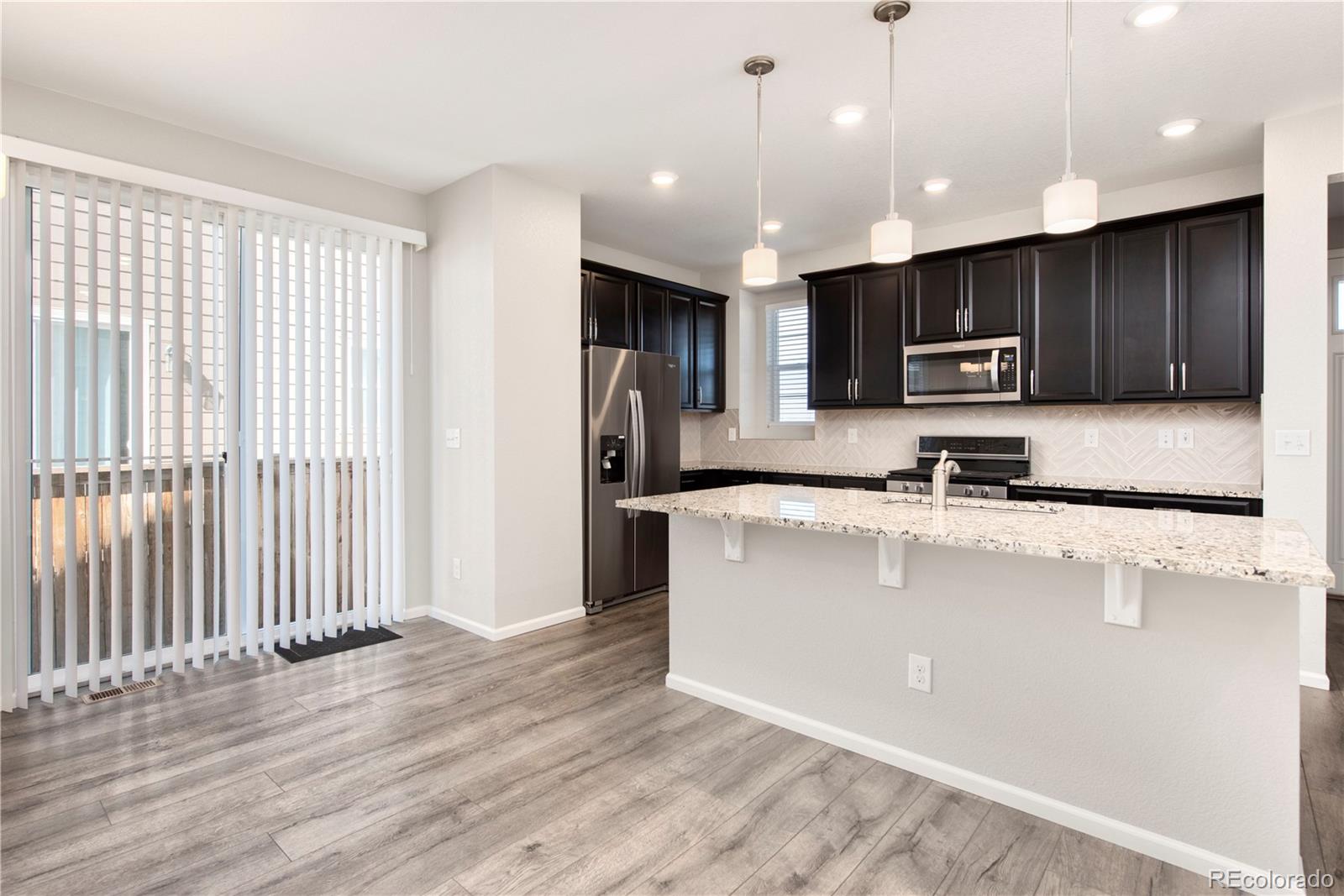 MLS Image #8 for 5725  hanover street,denver, Colorado