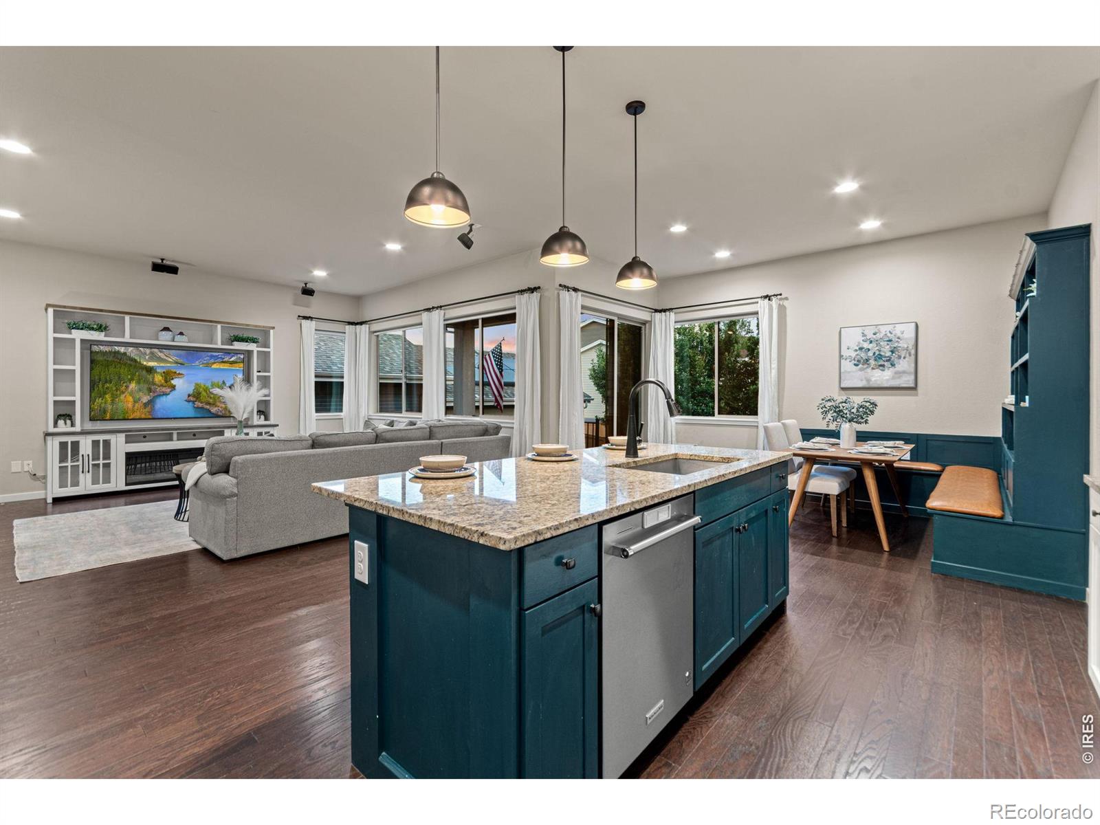 MLS Image #10 for 15398 w 95th avenue,arvada, Colorado