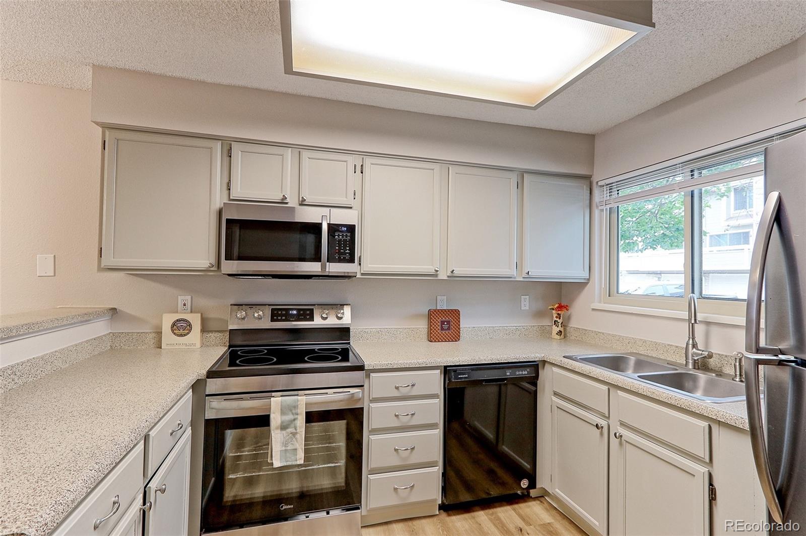 MLS Image #10 for 8745 w cornell avenue,lakewood, Colorado