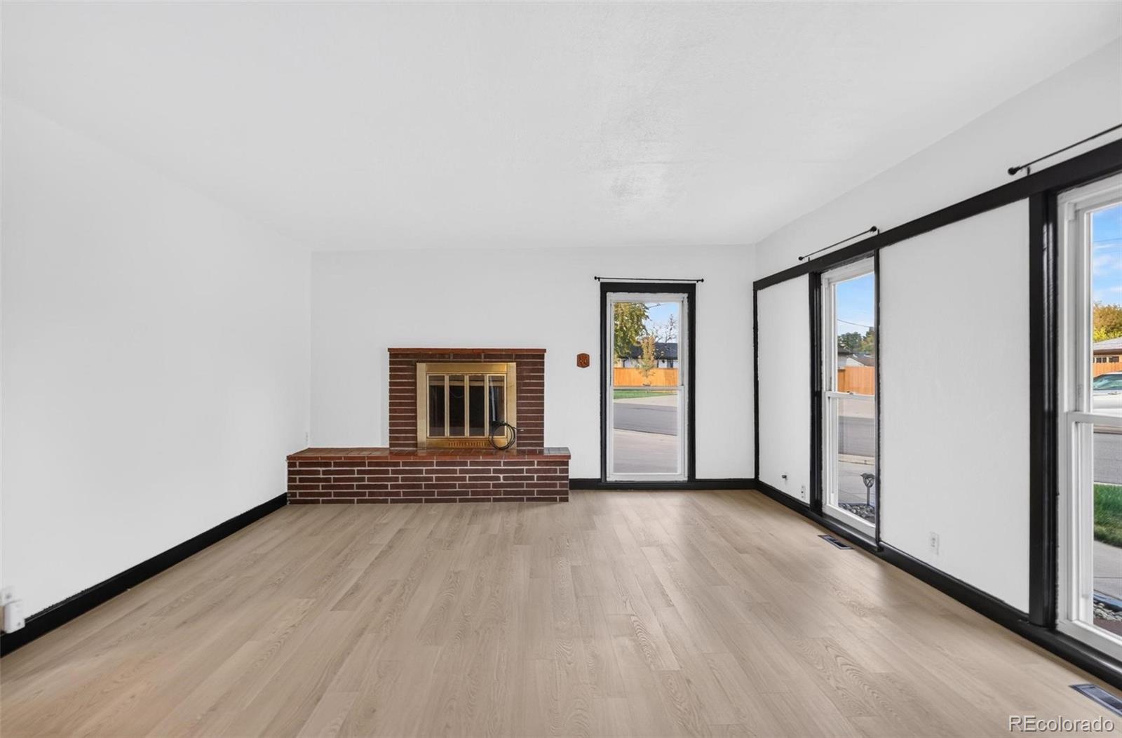 MLS Image #5 for 1101 w stanford avenue,englewood, Colorado