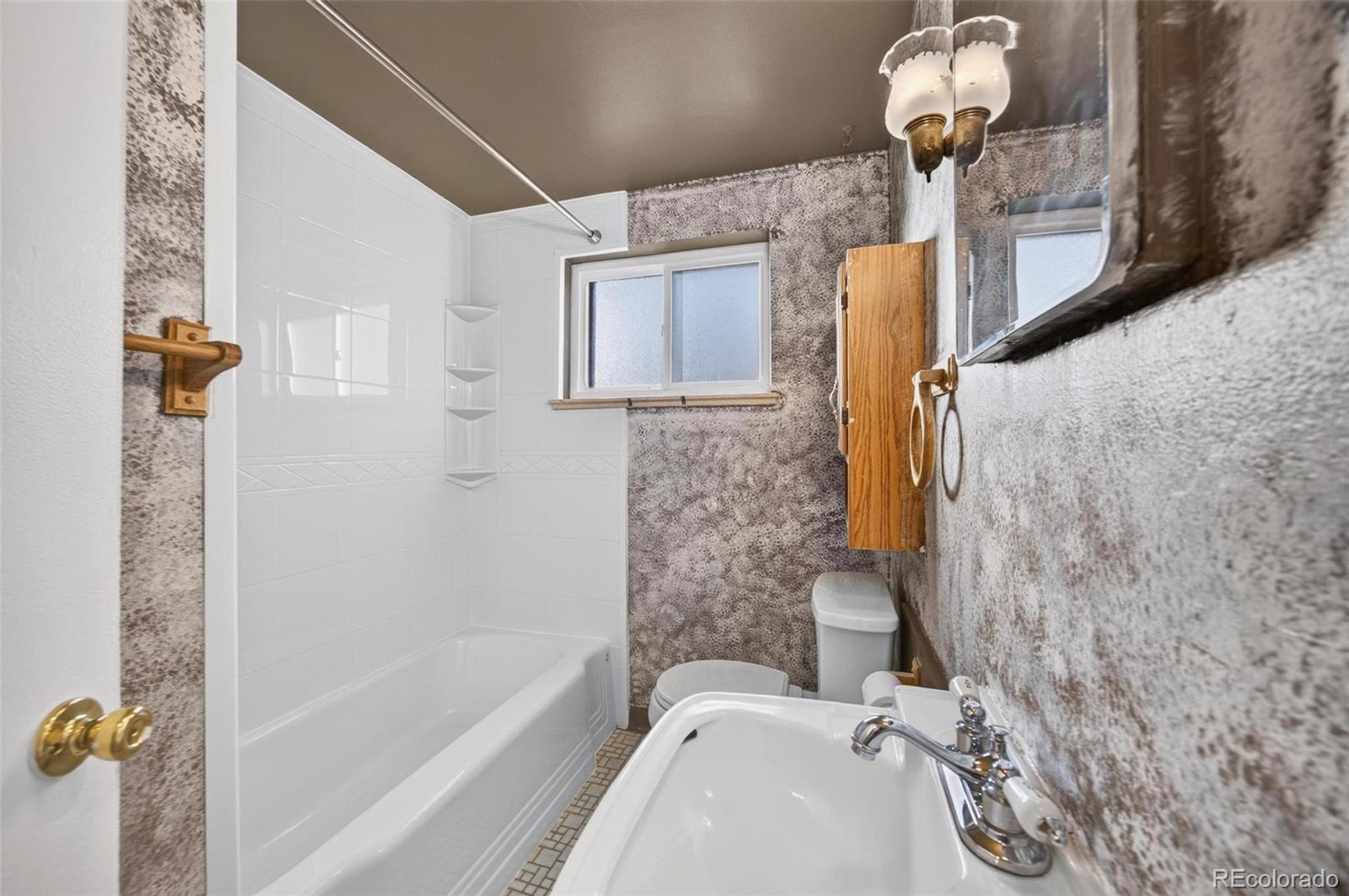 MLS Image #7 for 1101 w stanford avenue,englewood, Colorado