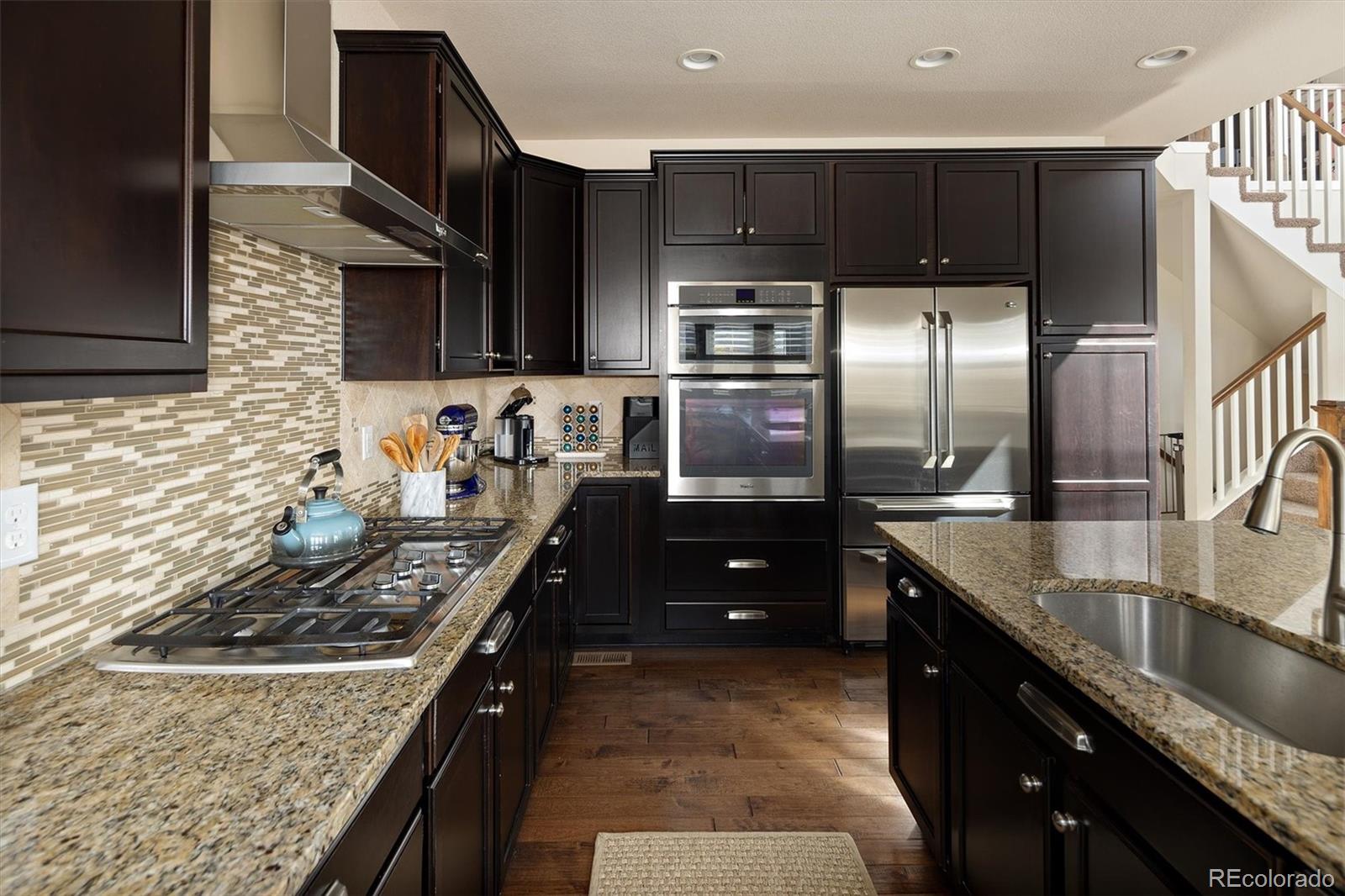 MLS Image #17 for 2553 s kendrick court,lakewood, Colorado