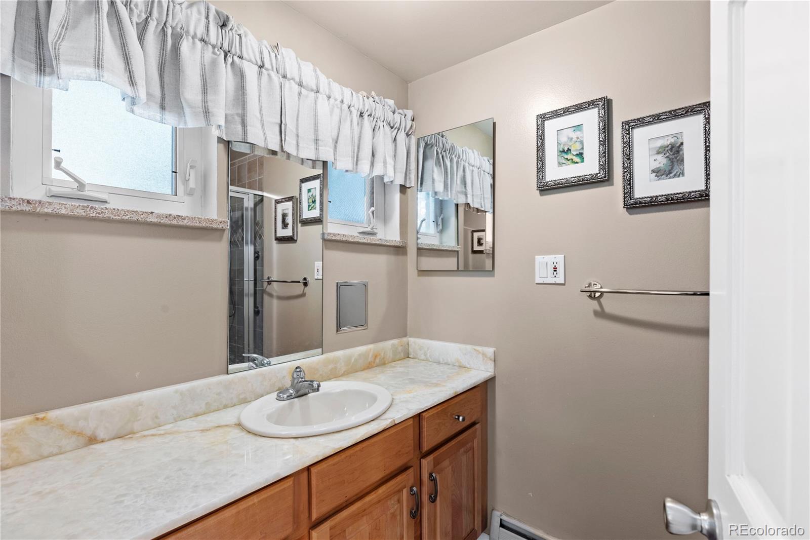 MLS Image #32 for 240 s kearney street,denver, Colorado