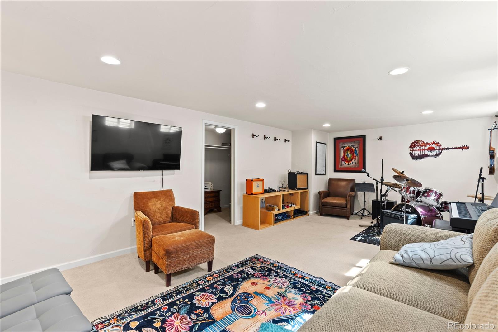 MLS Image #39 for 240 s kearney street,denver, Colorado