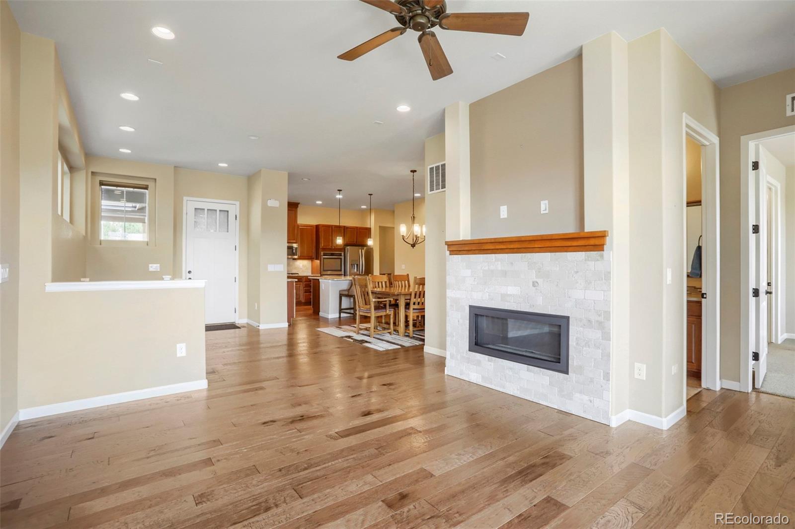 MLS Image #10 for 6998 w jewell drive,lakewood, Colorado