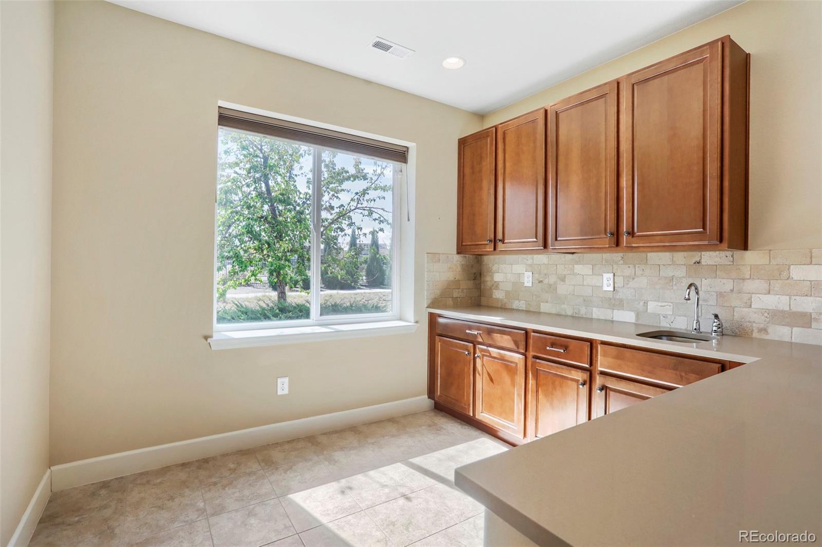 MLS Image #18 for 6998 w jewell drive,lakewood, Colorado