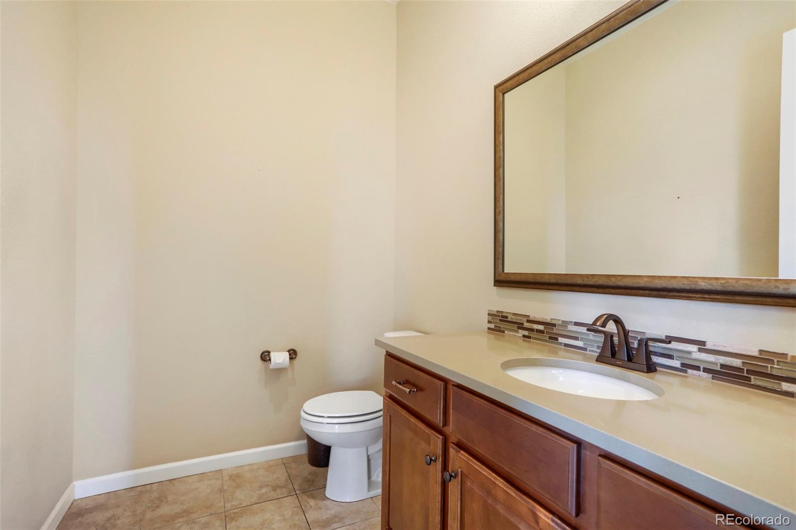 MLS Image #26 for 6998 w jewell drive,lakewood, Colorado