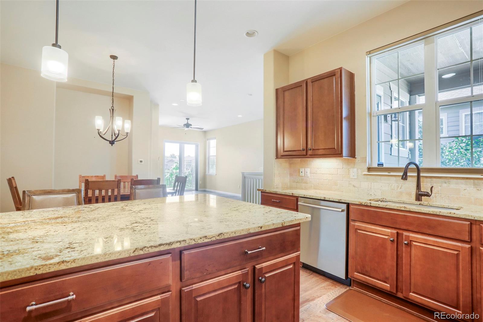 MLS Image #5 for 6998 w jewell drive,lakewood, Colorado