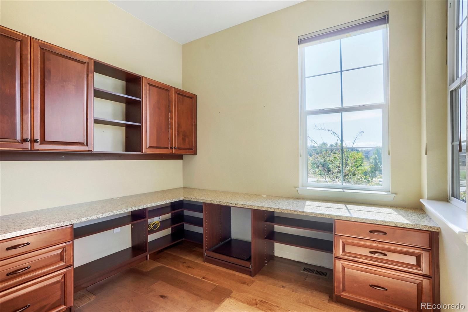 MLS Image #8 for 6998 w jewell drive,lakewood, Colorado