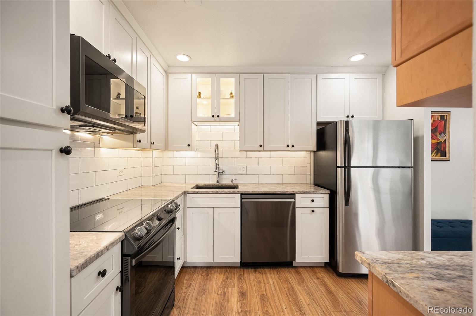 MLS Image #10 for 700 n washington street 305,denver, Colorado