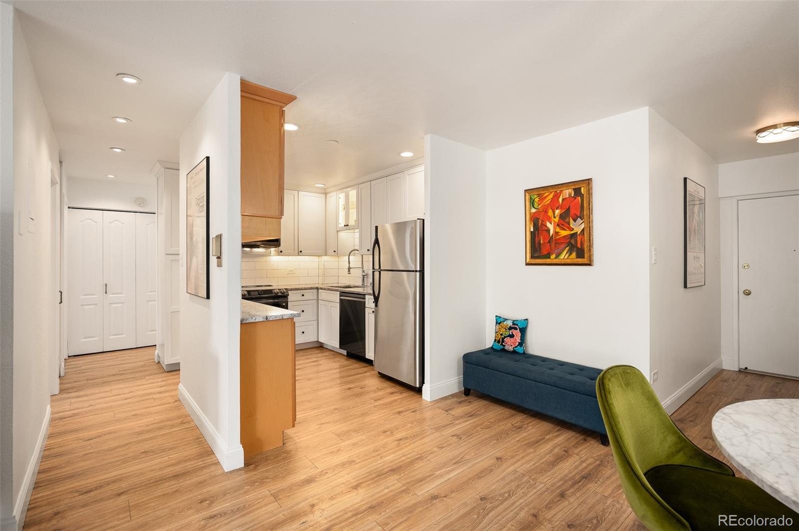 MLS Image #11 for 700 n washington street 305,denver, Colorado