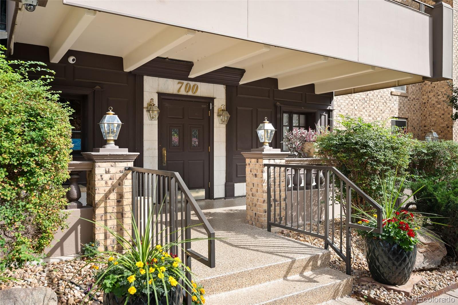 MLS Image #19 for 700 n washington street 305,denver, Colorado